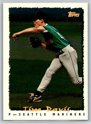 1995 Topps Tim Davis CyberStats Spectralight Parallel Seattle Mariners #059