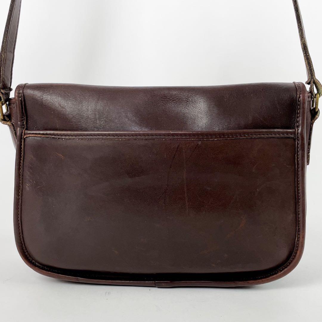 OLD COACH Turn Lock Shoulder Bag 335 Leather Dark Brown Used OLD COACH Turn Lock Shoulder Bag 335 Leather Dark Brown Used