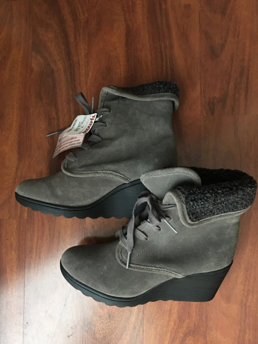 White mountain sales grey boots