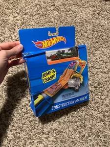 hot wheels construction mayhem