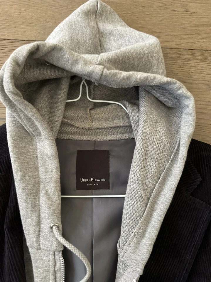 Chaqueta negra con capucha Urban Behavior Curdoroy para hombre talla M Foto 3 de 3