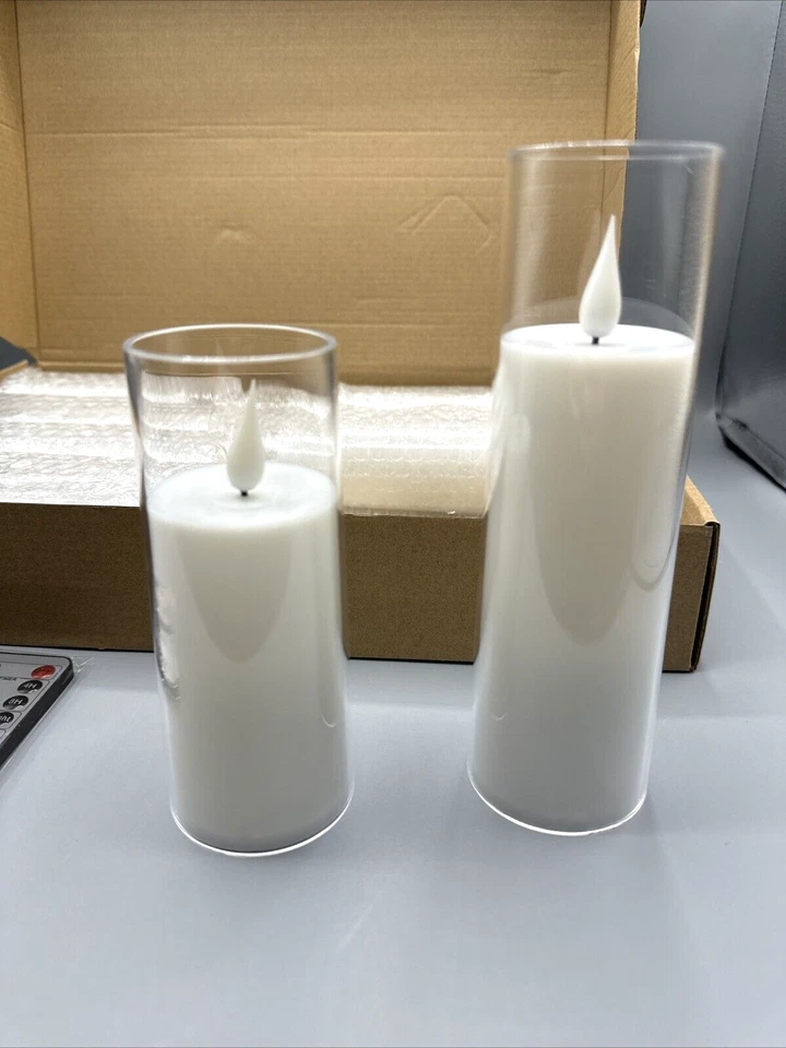 Velas blancas puras sin llama parpadeantes a batería llama amarilla y azul Foto 4 de 4