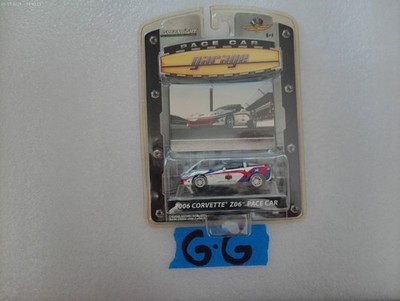 2006 CHEVROLET CORVETTE Z06 INDY 500 PACE CAR GARAGE 1:64 GREENLIGHT 1600-06