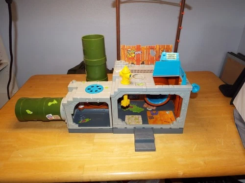 Vintage Teenage Mutant Ninja Turtles Sewer Lair Playset