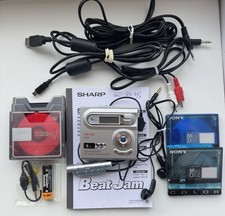Der tragbare Sharp IM-DR420H(S) MiniDisc-Reco...