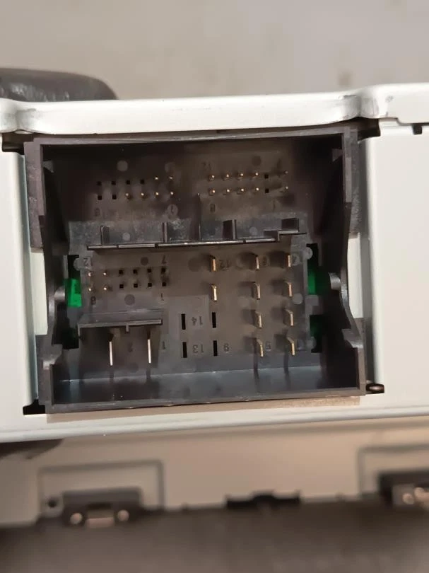 6V0035871D Sistema Audio/Radio Cd para SKODA FABIA (NJ3) Like 2016 191973 - Imagen 2 de 4