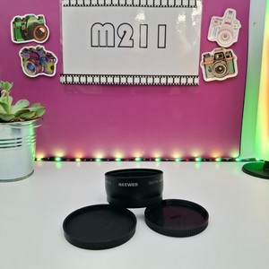 Neewer Digital High Definition 0.45x Super Wide Angle Lens With Macro 58mm. bmay