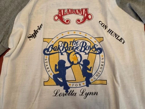 82 Stars for Children Concert Oak Ridge Boys Alabama Vintage vintage concert t-shirt, vintage, size M, single stitch, B+ condition