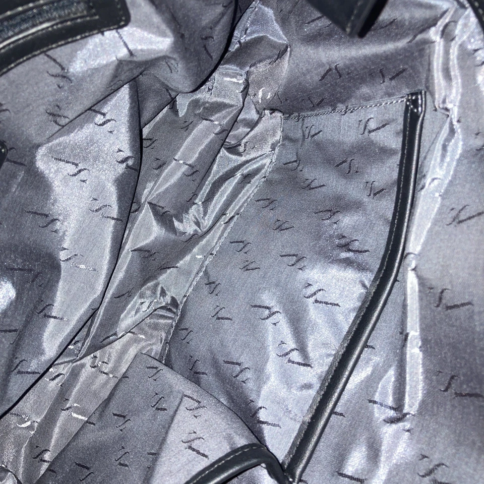 Bolso de Mano Simply Vera Hobo de Cuero Negro de Vera Wang Bolso de Mano Suave Foto 2 de 4