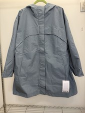 NWT Size XL Lululemon Mid-Length Waterproof R...