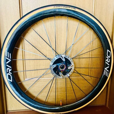 Elite Wheels DRIVE 40D Tubeless Carbon Wheelset Silver Logo