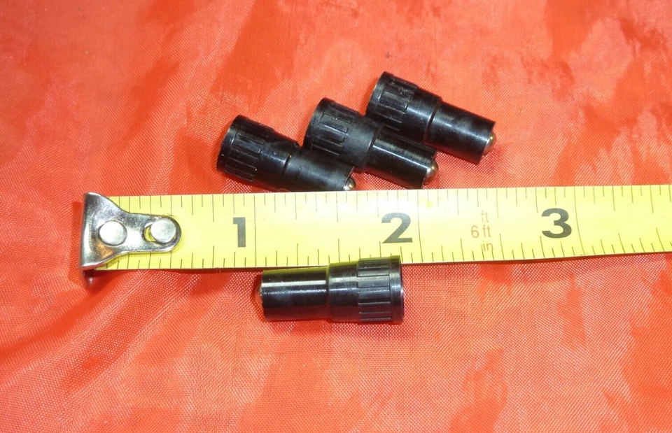 Extensión de válvula de neumático Fairlane Galaxie Skyliner original Ford 1957 58 59 4 piezas Nuevo de Lote Antiguo Foto 3 de 3