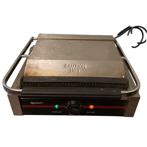 Adcraft SG-811E 17" kommerzieller Sandwich Panini Grill mit Gusseisen gerillter Platte