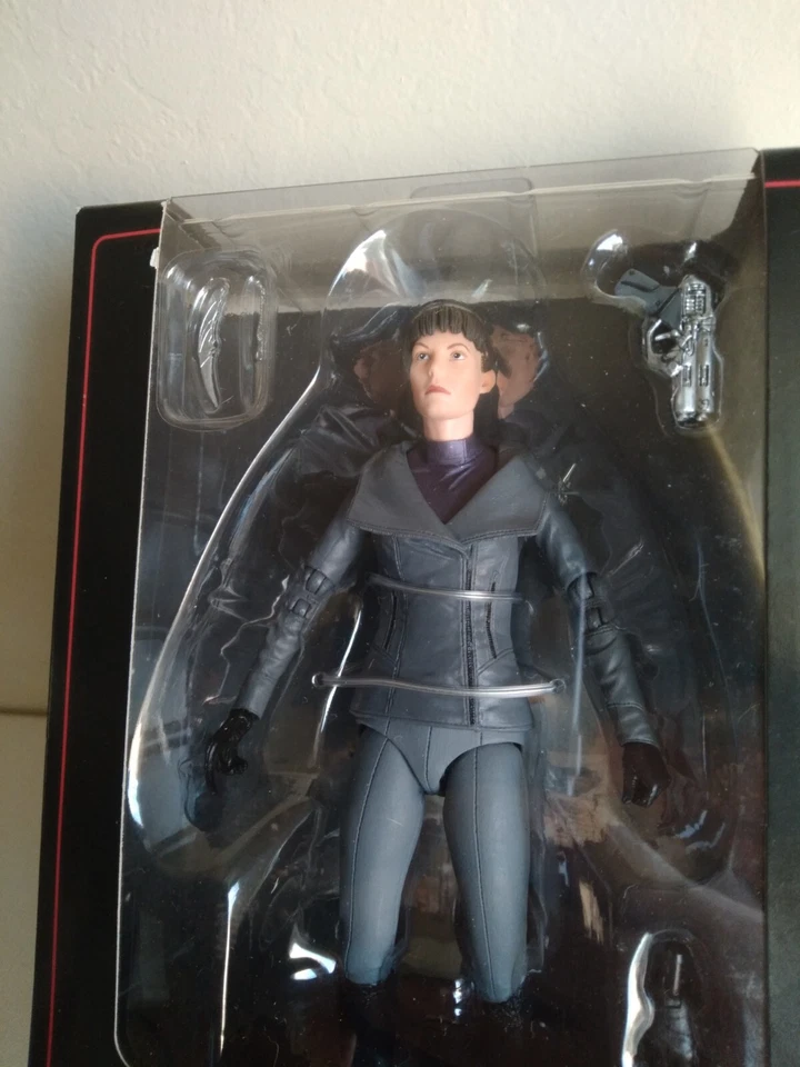 Figura de acción Neca Blade Runner 2049 "LUV" RARA*VENDEDOR DE EE. UU. *** Foto 2 de 4