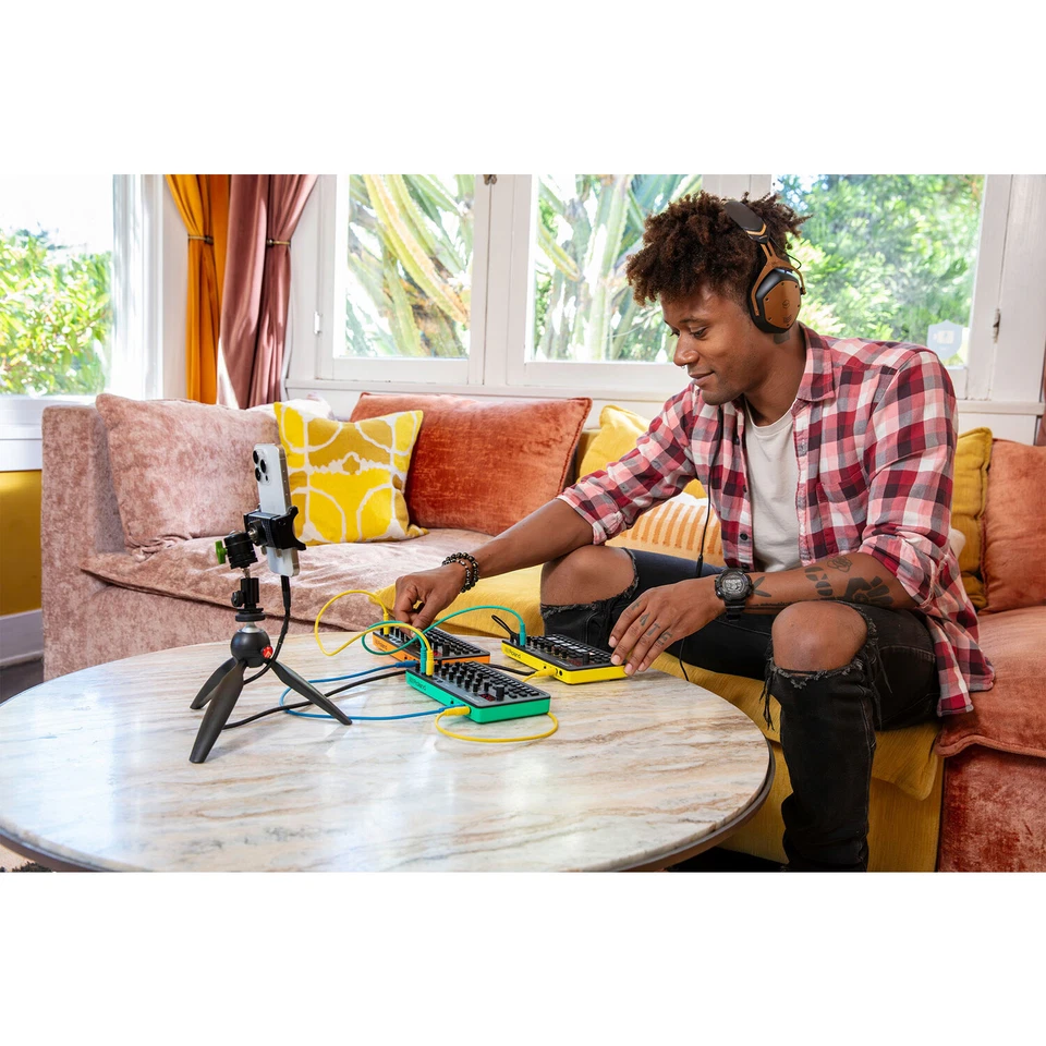 Roland Aira P-6 Creative Sampler - Bild 4 von 4