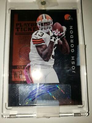 2012 Josh Gordon Panini Contenders Rookie Auto New England