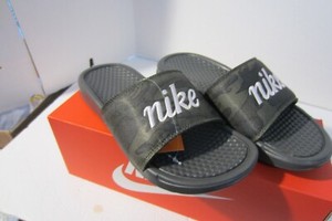 nike benassi olive