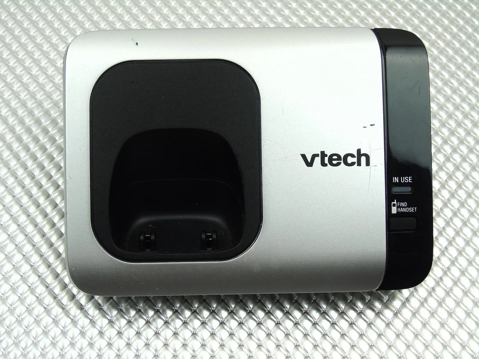 vtech CS6719 Telephone System - Base Charging Dock + Handset + Power Charger - Image 3 of 4