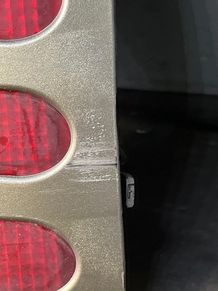 Fits 1992-1999 Chevrolet Suburban 1500 Right Taillight Assembly Aftermarket Foto 3 de 4