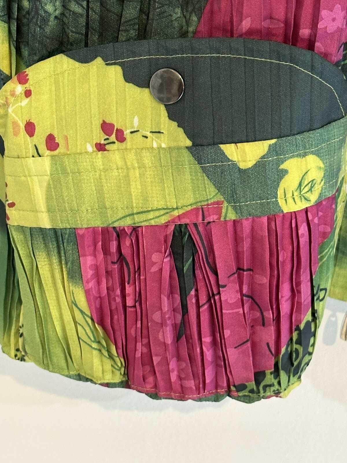 Ubu Jacket Women's Size Large Krinkle Packable Co… - image 7