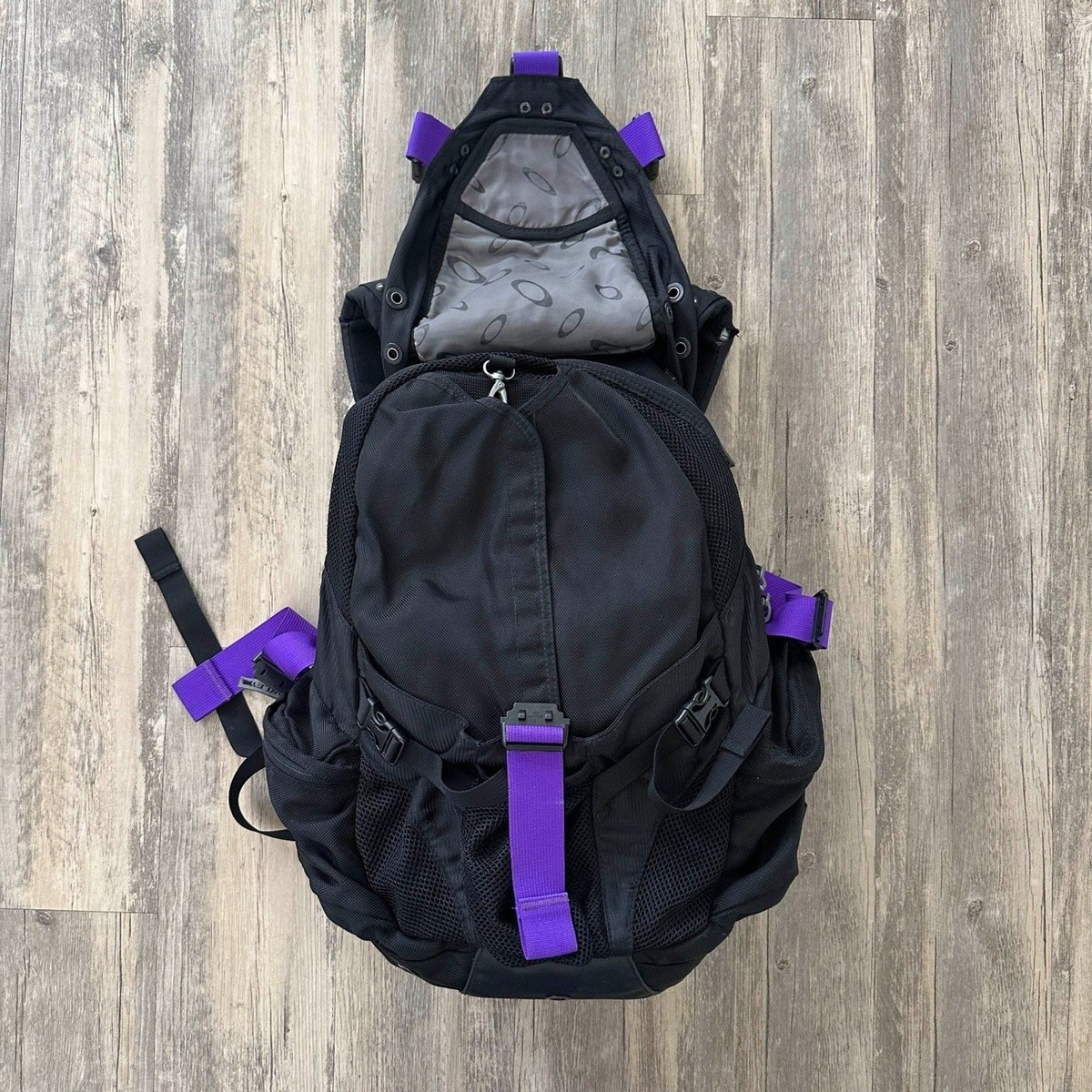 バッグ OAKLEY essential boston bagpack y2k tech Vintage Y2K Oakley Icon 3.0 Backpack Infinite Hero Ash
