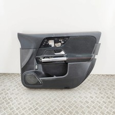 MERCEDES-BENZ GLA H247 T&uuml;rverkleidung vorne rechts A2477204601 1.3 Benzin 330828