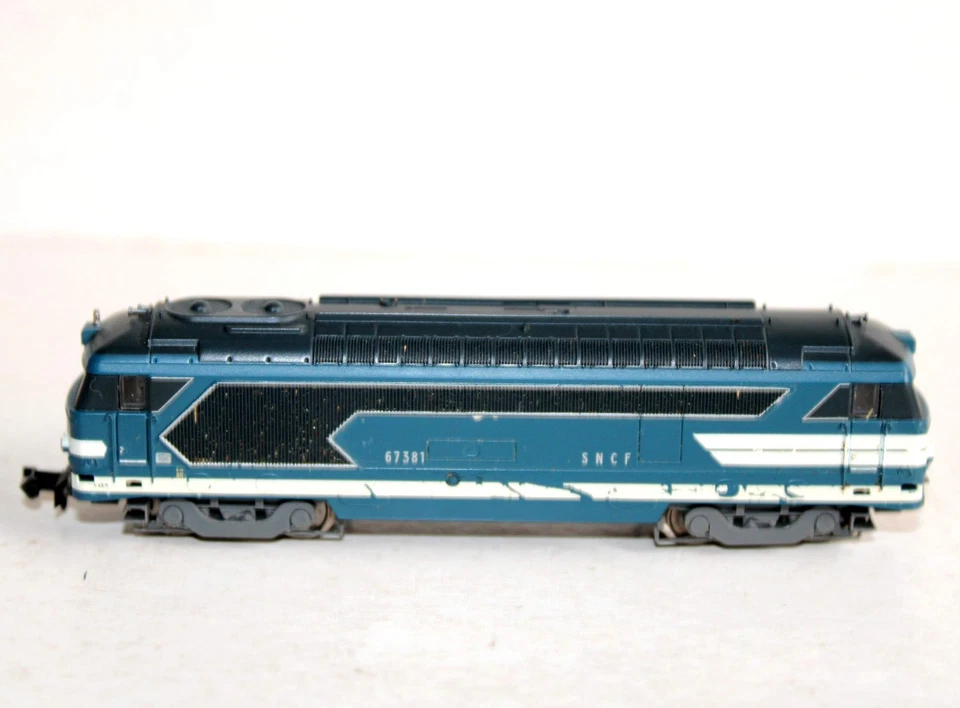 MINITRIX 1/160 N, 12190 LOCOMOTIVE MOTRICE DIESEL BB 67381 SNCF, MOTEUR + FEU OK - Photo 2/4