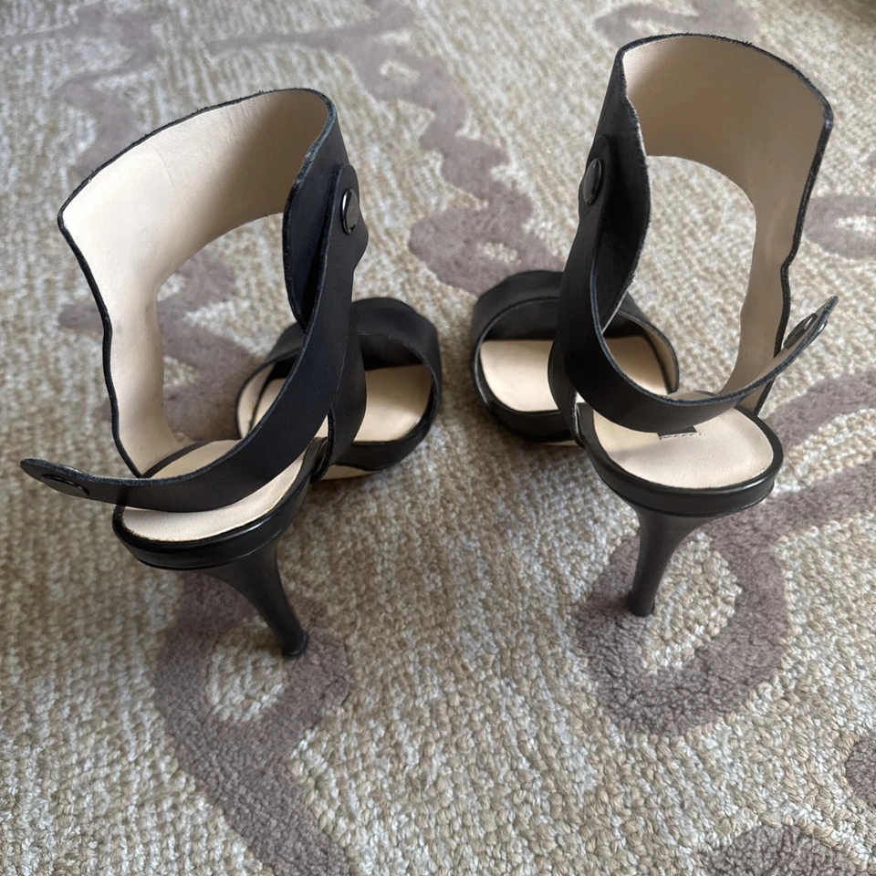 Tacones Kate Shoemint talla 7 - cuero negro Foto 3 de 4