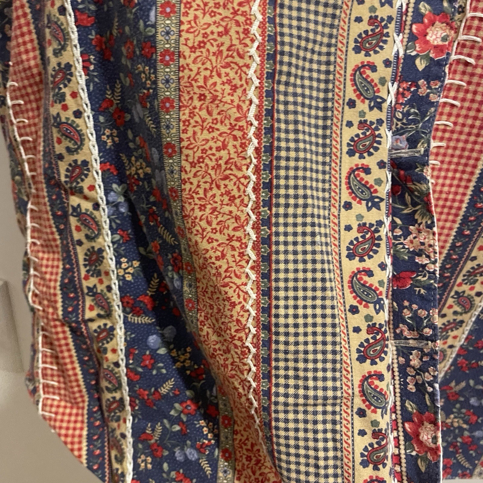 Vtg  Jantzen Classics Quilted Patchwork Stripe Ve… - image 3