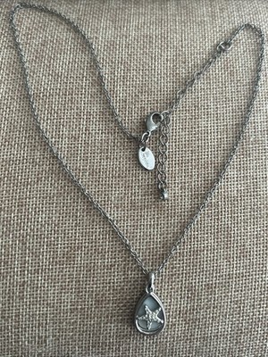 Lia Sophia Signed ''High Tide'' Silver Tone w/Genuine MOP & Cut Crystals Necklace