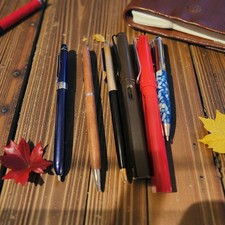 Vintage Pens Fountain Pens And Ball Points La...