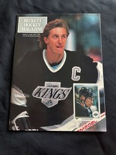 1990 Beckett Hockey Magazine Issue #1 Wayne Gretzky Cover Fantastic Condition!