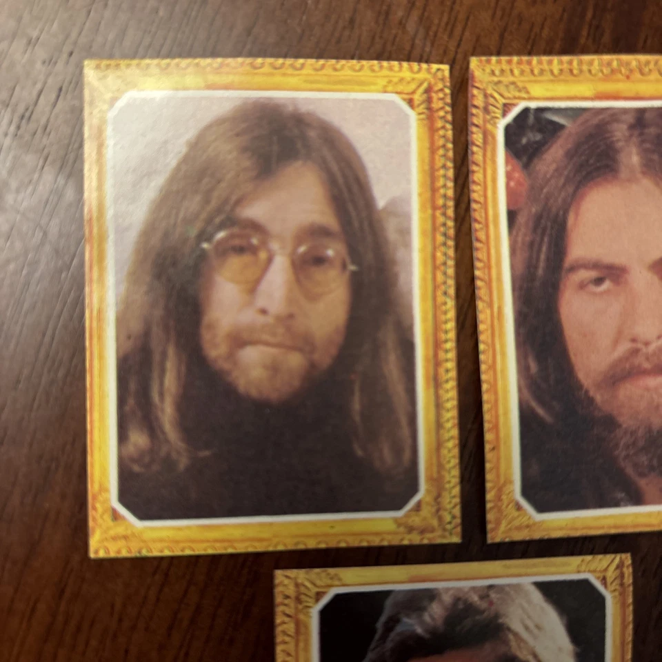 Lote de tres tarjetas 1978 Mis Favoritos Beatles Lennon Harrison Ringo raro español Foto 2 de 4