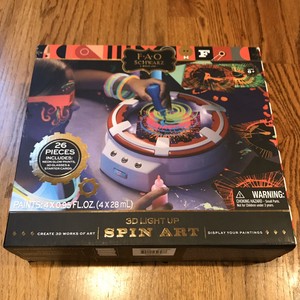 fao schwarz 3d light up spin art