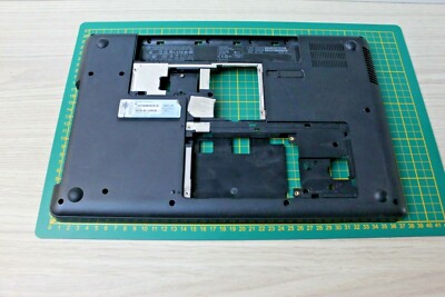 Plasturgie pour Lenovo ThinkPad T400S 60Y4061 - Coque inférieur, fond