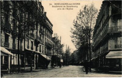 CPA Boulogne sur Seine Rue de Sevres FRANCE (1306848