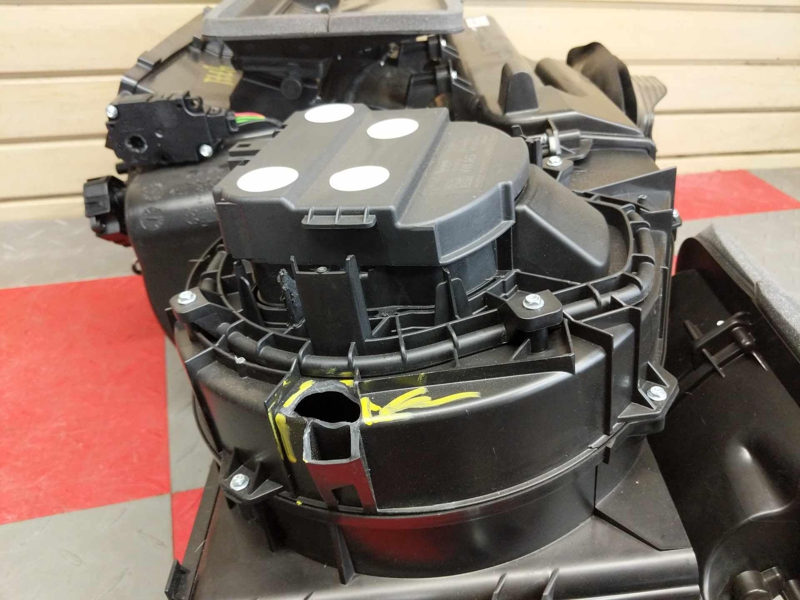 2022 Audi R8 Performance Coupe OEM HVAC Heater A/C Blower Motor Housing