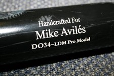 MIKE AVILES GAME USED MARUCCI CUSTOM CUT WOOD BAT CLEVELAND INDIANS NO CRACKS