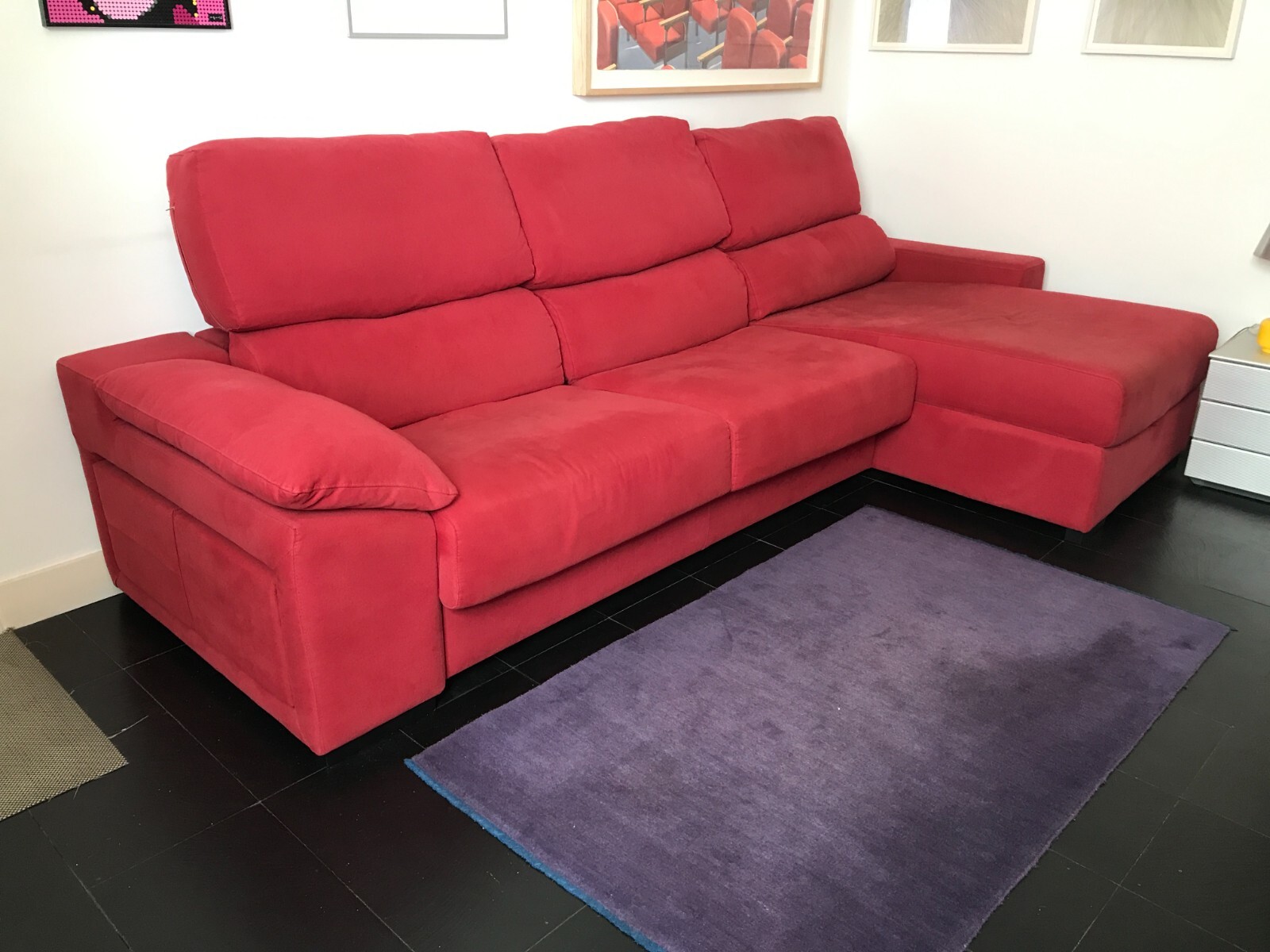 Sofá cama con chaise longe y arcón