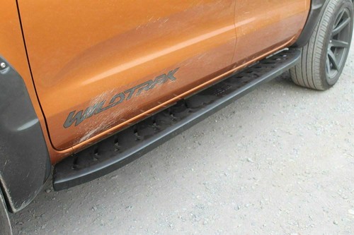 SUPER HEAVY DUTY STINGRAY SIDE STEPS HOLDEN COLORADO RG 2012 to Current - Picture 2 of 12