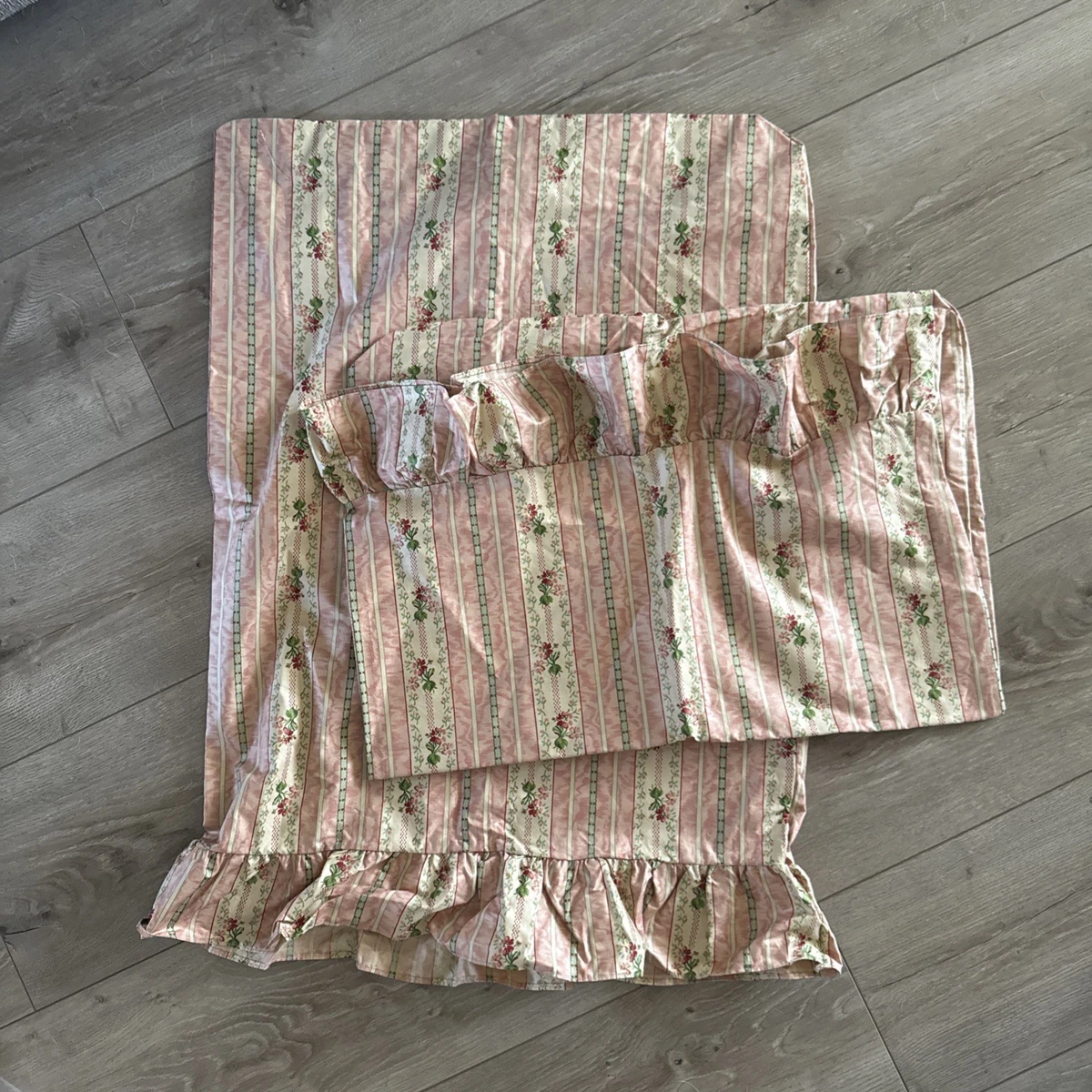 Ralph Lauren Floral Pillowcases Just Listed 2026