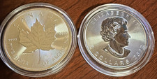 Lot of 2 2022 Canadian Maple Leaf 1 Oz Silver Coin. Maple Leaf Privy Capsule