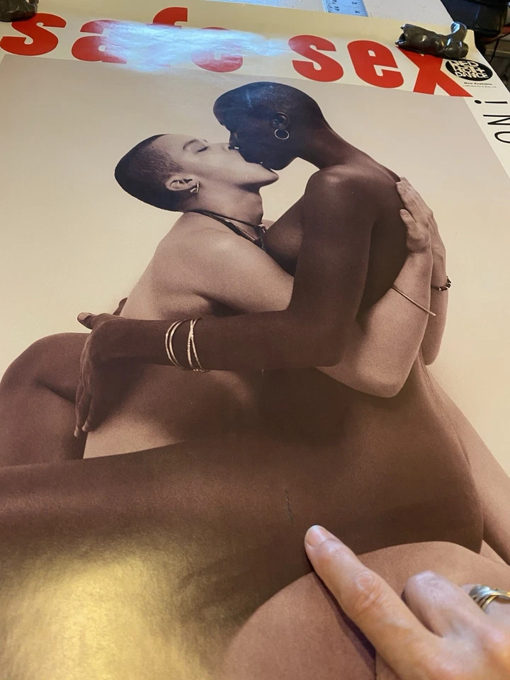 Raro conjunto de 3 carteles de concientización sobre el SIDA de la década de 1990 de Red Hot And Blue Foto 3 de 4