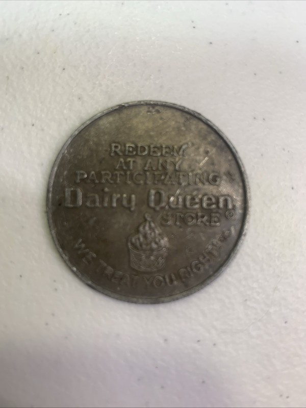 Vintage 40c Off Sundae Premium Token Coin ~ Dairy Queen ~ 1 1/2”