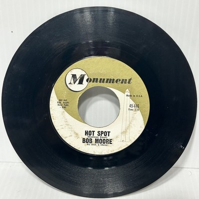 Bob Moore   Hot Spot / Mexico 7'' Single 1961 Monument Instrumental 45 RPM