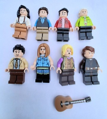 LEGO IDEAS: FRIENDS CENTRAL PERK (#21319)  MINI FIGURES - GOOD CONDITION 