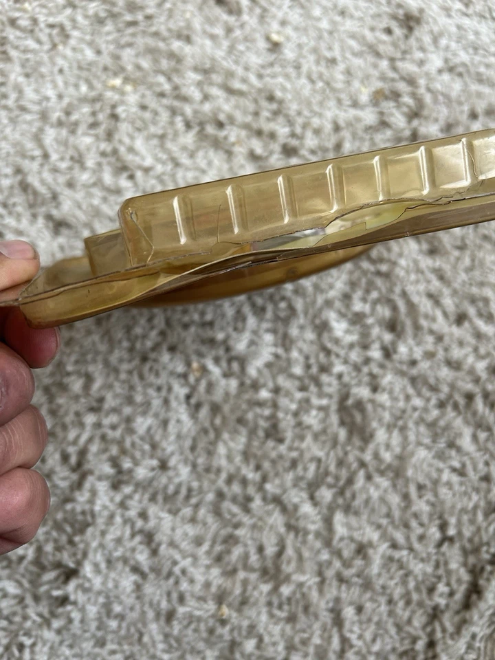 NPOWER SPONGEBOB SQUAREPANTS PORTABLE CD PLAYER NEW IN BOX RARE Y2K FREE SHIP - Image 4 of 4