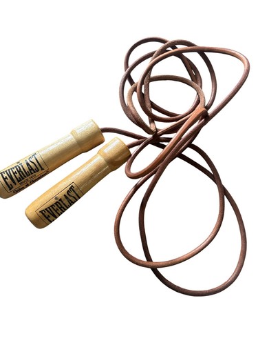 VTG 9 1/2' Everlast Wood Handle Leather Jump Rope Model 4497