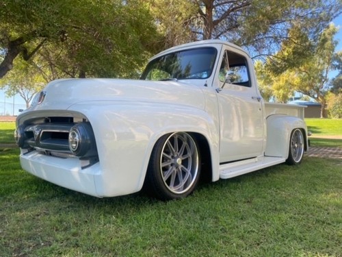 Here’s How Much A 1953 Ford F-100 Pickup Truck Costs Today