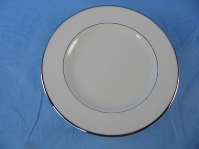 Pickard China, Horizen Dessert plates - Set of 8, Condition is New
